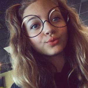 Meet your Posher, Summer